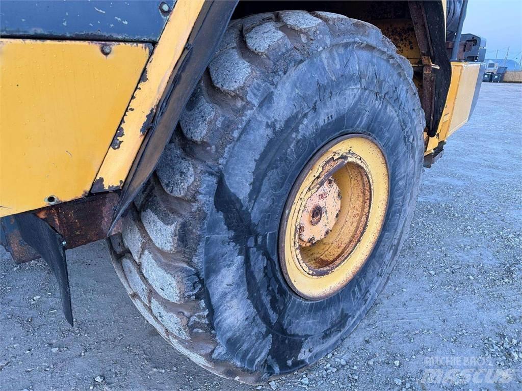 Komatsu HM 400-2 Caminhões articulados