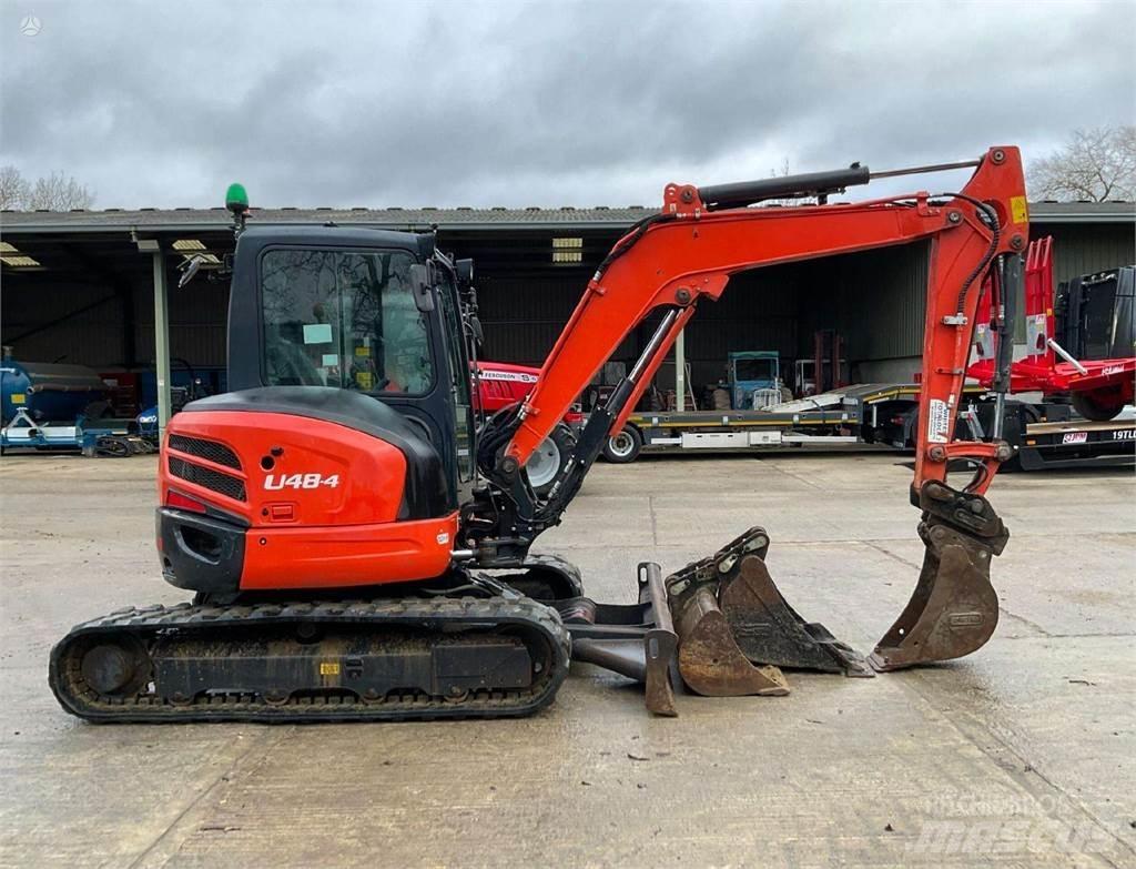 Kubota U48-4 Escavadeiras de esteiras