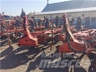 Kverneland EG 100 Charruas convencionais