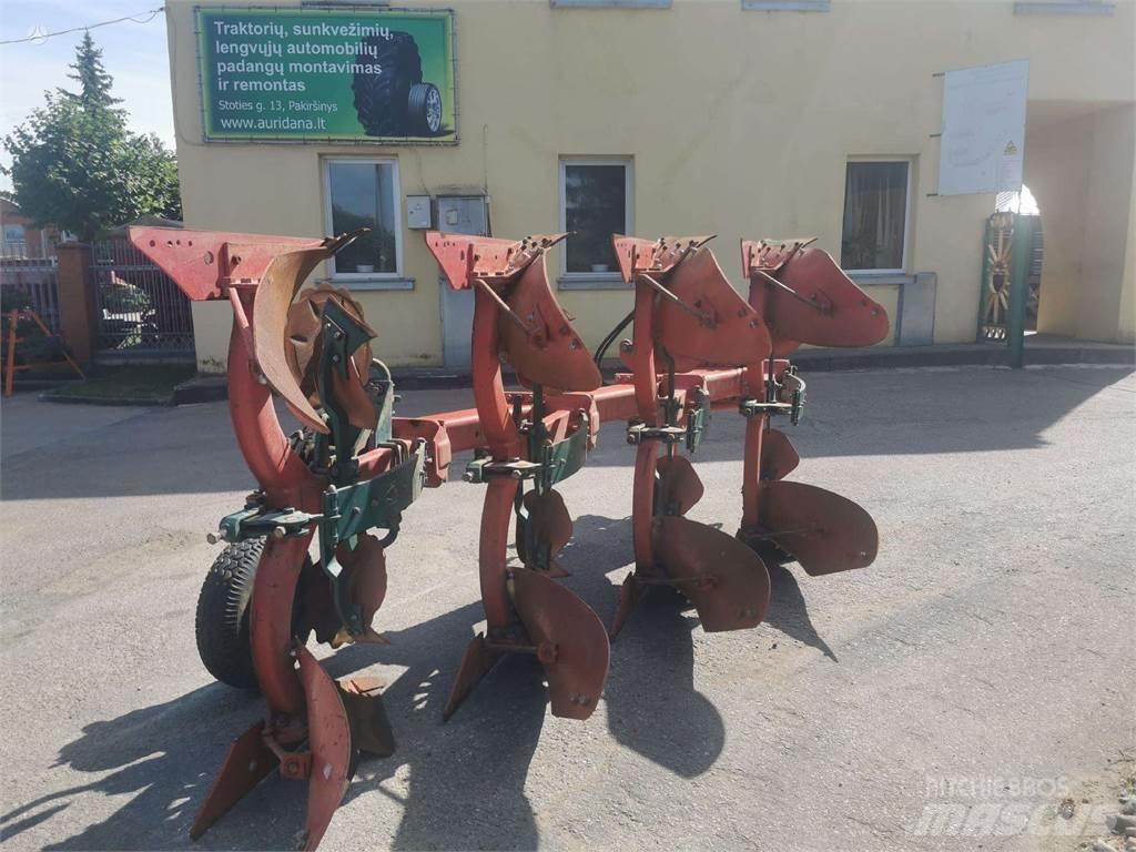 Kverneland F160 Charruas convencionais