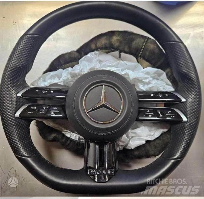 Mercedes-Benz  Construção - Outros

