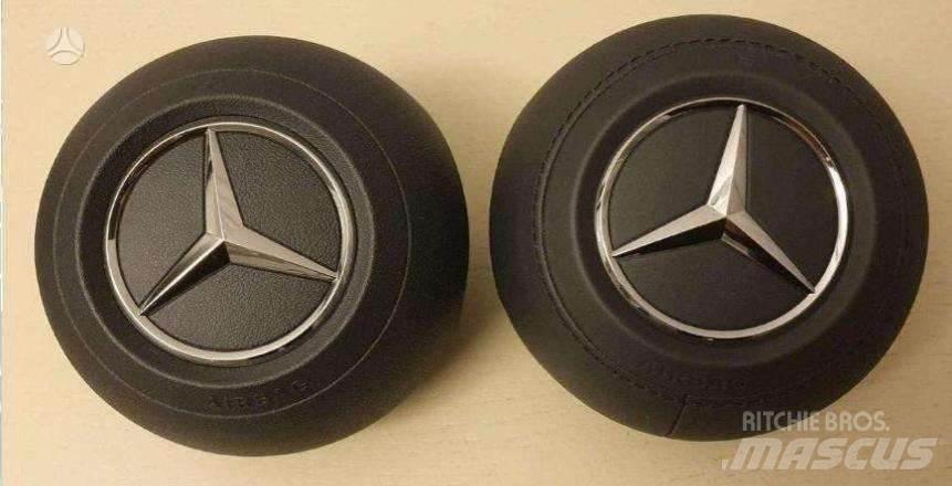 Mercedes-Benz  Construção - Outros

