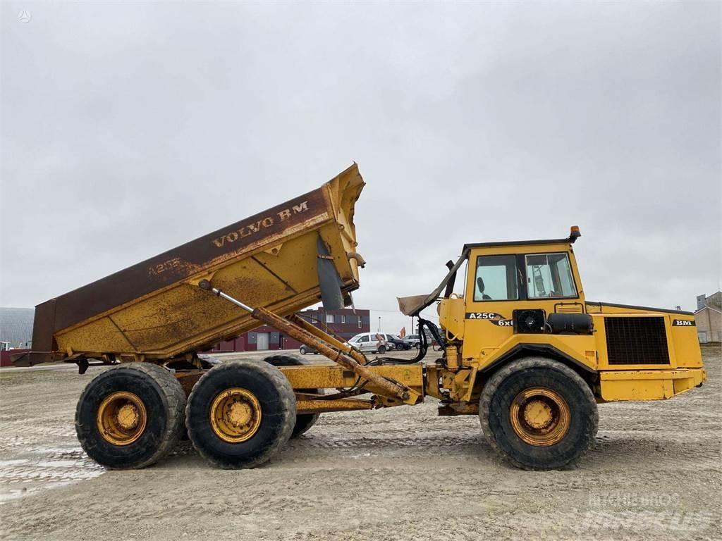 Volvo A25C , Nr.2 Caminhões articulados