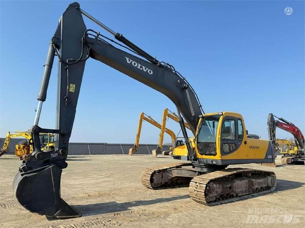 Volvo EC 240 LC Escavadeiras de esteiras