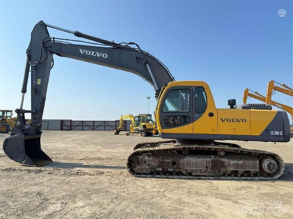 Volvo EC 240 LC Escavadeiras de esteiras