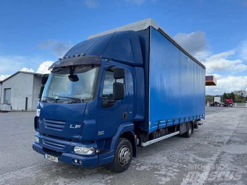 DAF LF 220 Camiões caixa cortinas laterais