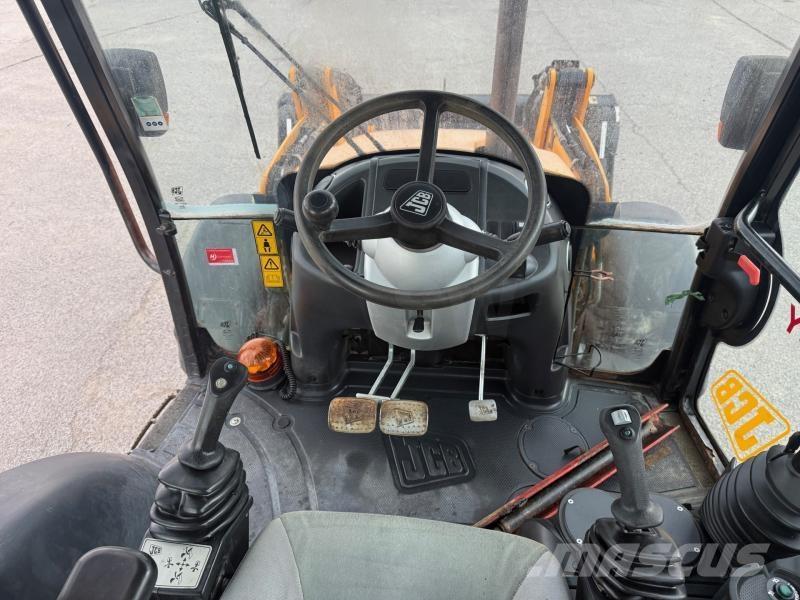 JCB 3 CX Retroescavadeiras