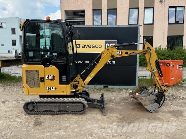 CAT 301.8 Miniescavadeiras