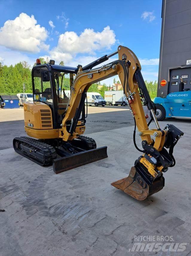 CAT 302.7DCR Miniescavadeiras