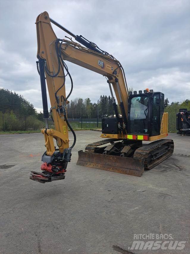 CAT 310 Miniescavadeiras