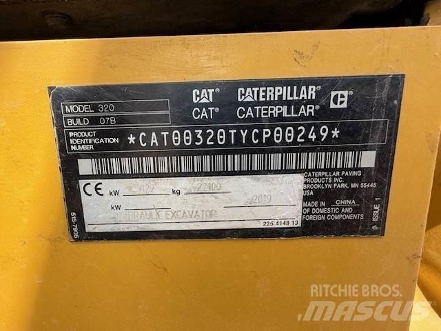 CAT 320 Escavadeiras de esteiras
