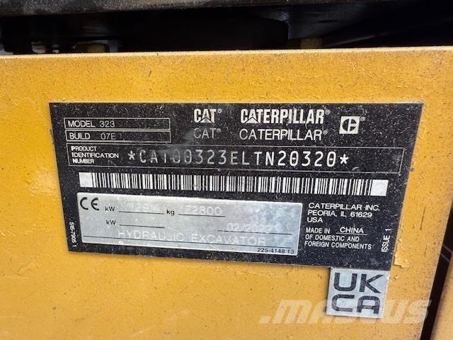 CAT 323-07 Escavadeiras de esteiras