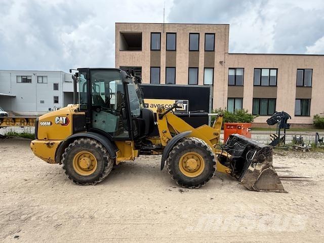 CAT 906 Carregadeiras de rodas