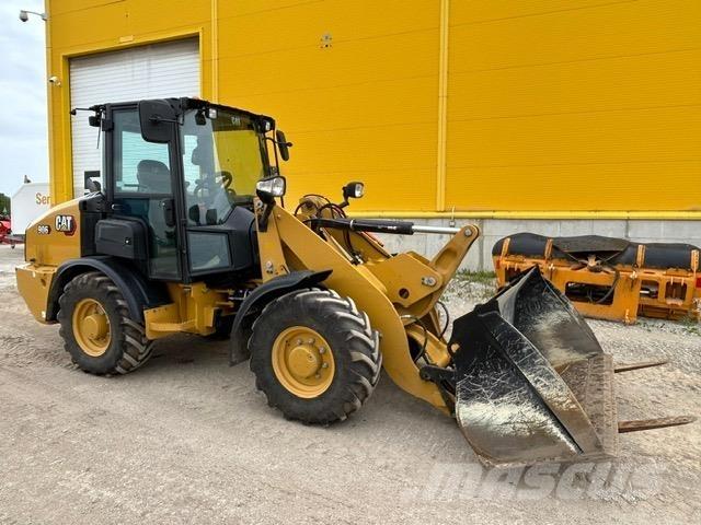 CAT 906-14 Carregadeiras de rodas