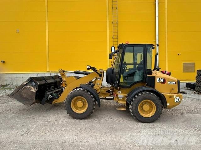 CAT 908-14 Carregadeiras de rodas