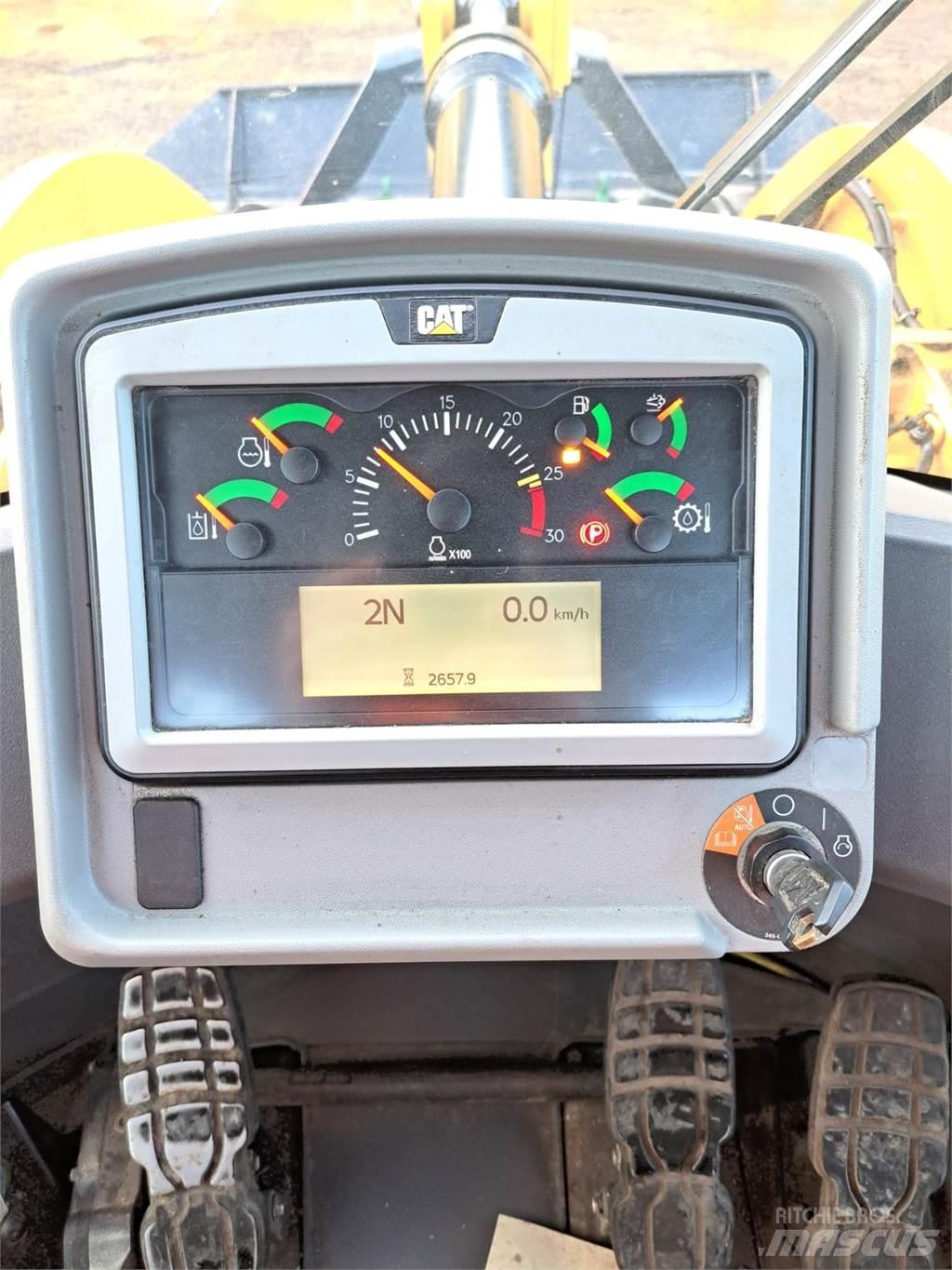 CAT 950M Carregadeiras de rodas