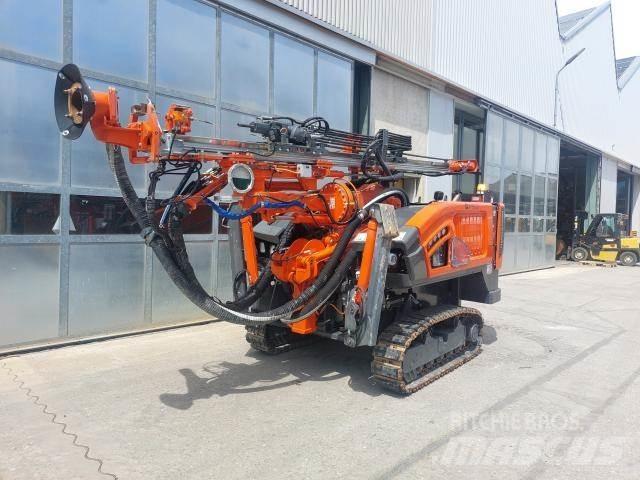 Sandvik DC300Ri Perfuradoras