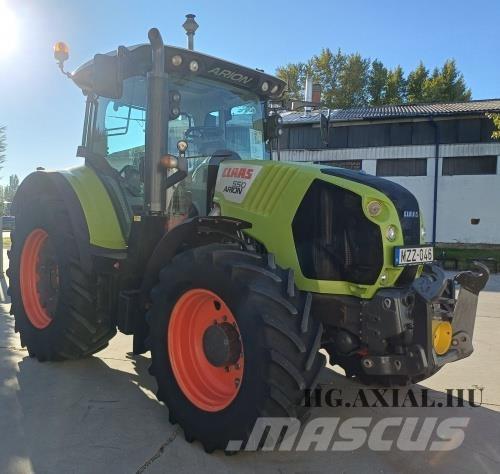 CLAAS ARION 550 Tratores Agrícolas usados