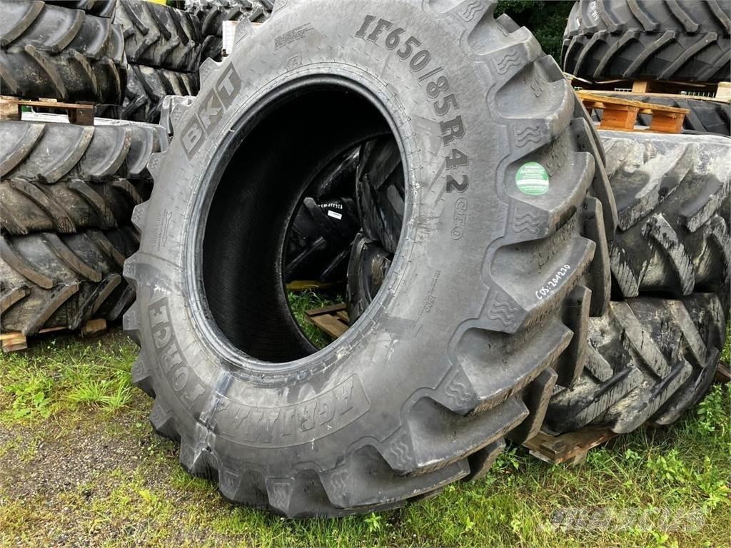 BKT 650/85R42 IF Pneus Agrícolas