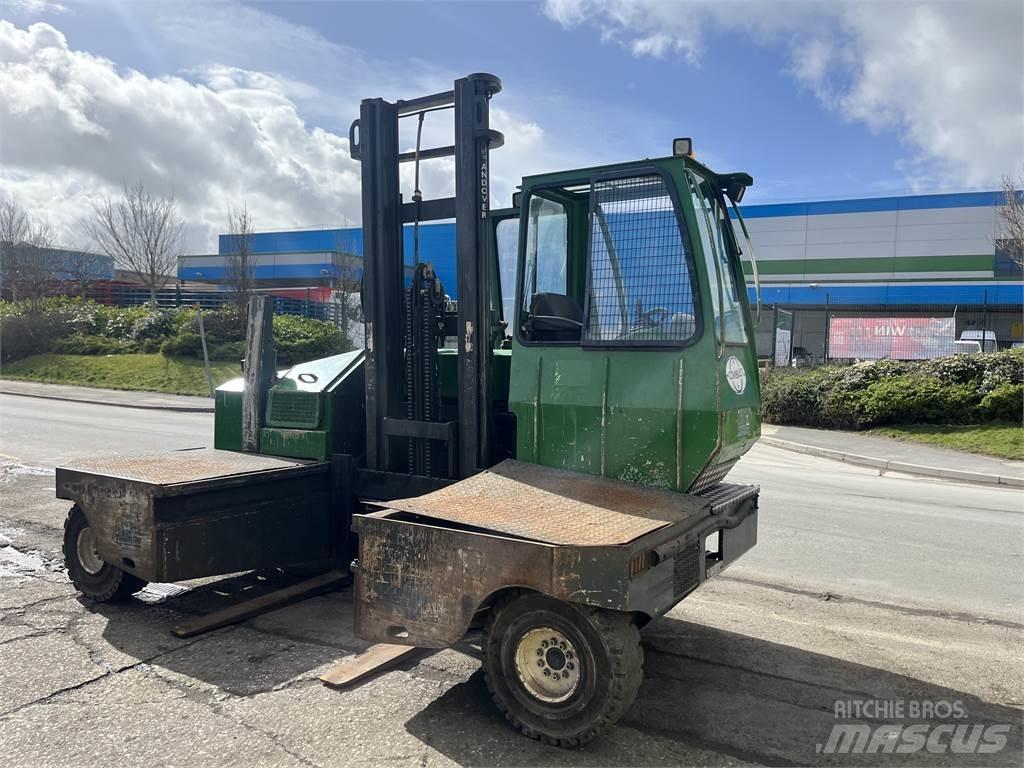 Combilift C5000SL Carregadores laterais