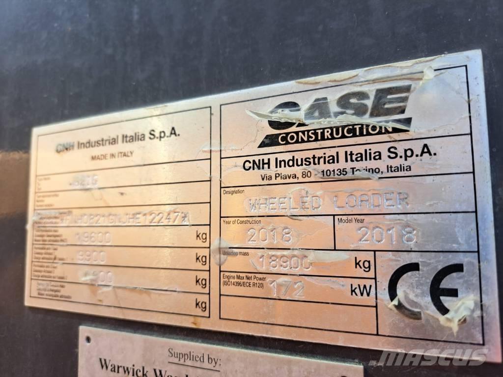 CASE 821 GXR Carregadeiras de rodas