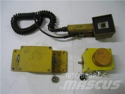 CAT BB 650 Electrónica