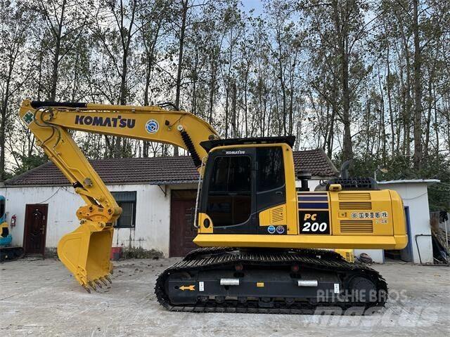 Komatsu PC200-8 Escavadeiras de esteiras