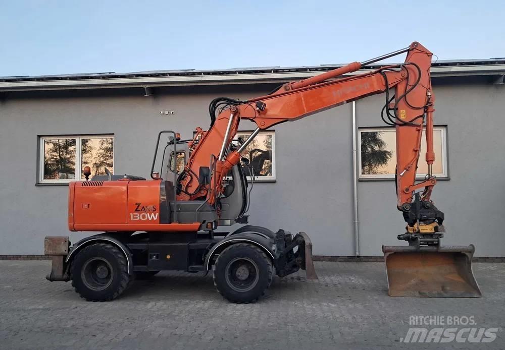 Hitachi ZX 130 W Escavadoras de rodas