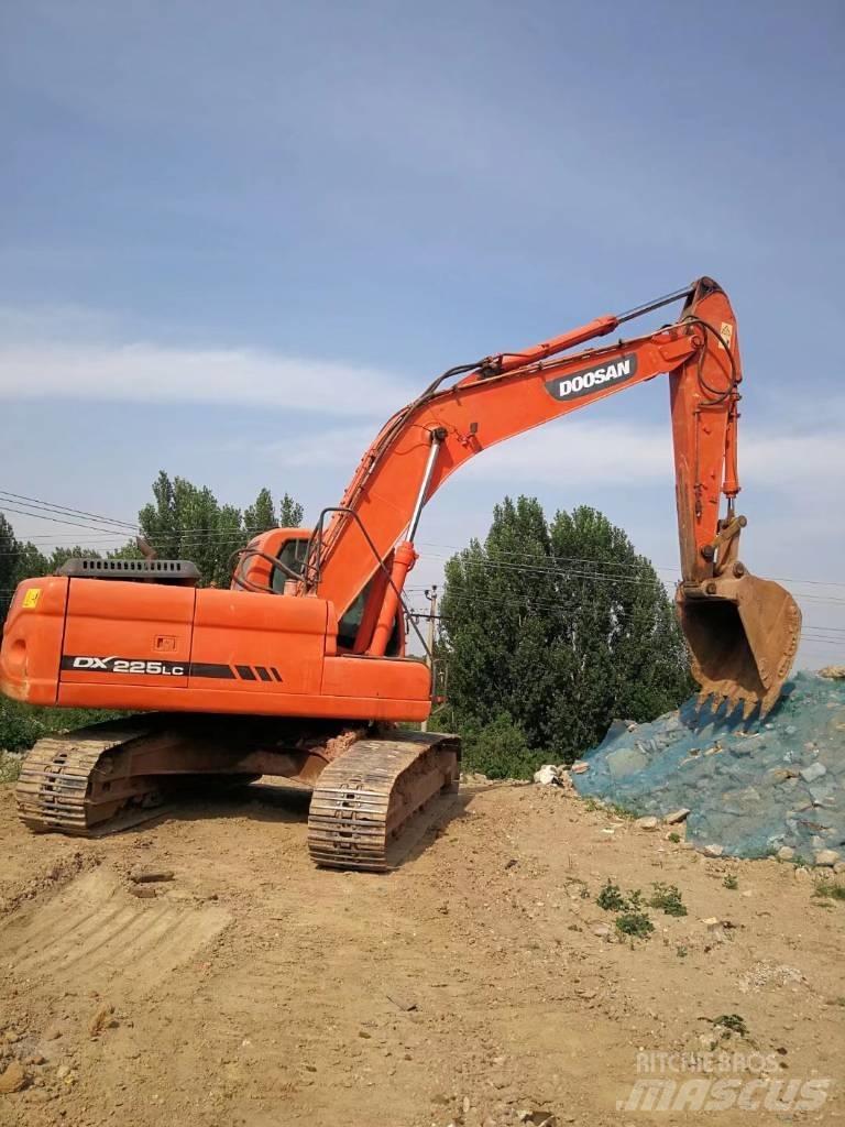 Doosan dx225 Escavadeiras de esteiras