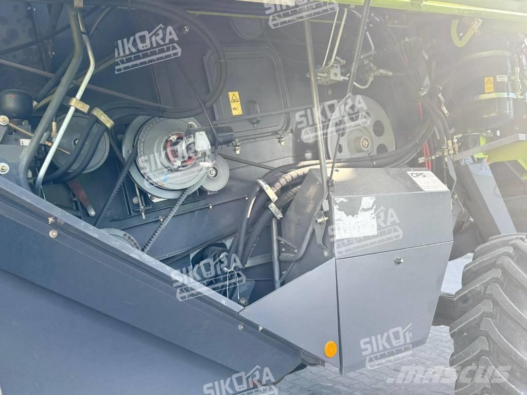 CLAAS Tucano 340 Ceifeiras debulhadoras