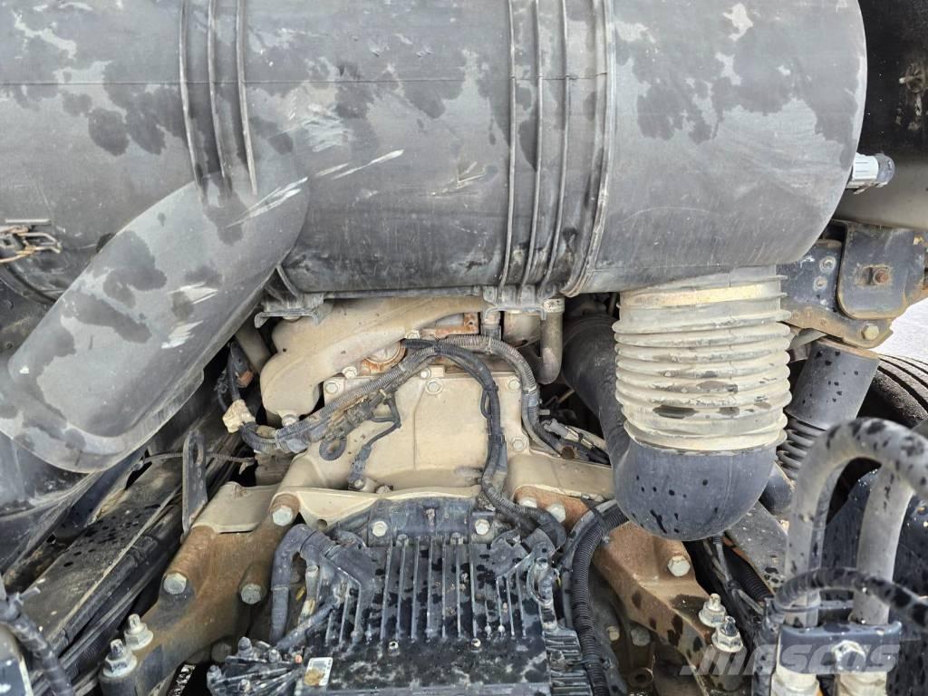 MAN 28.400 Camiões Ampliroll