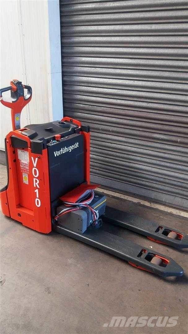 Linde T16L Empilhador para operador externo