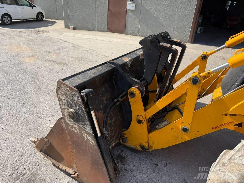 JCB 3 CX Retroescavadeiras
