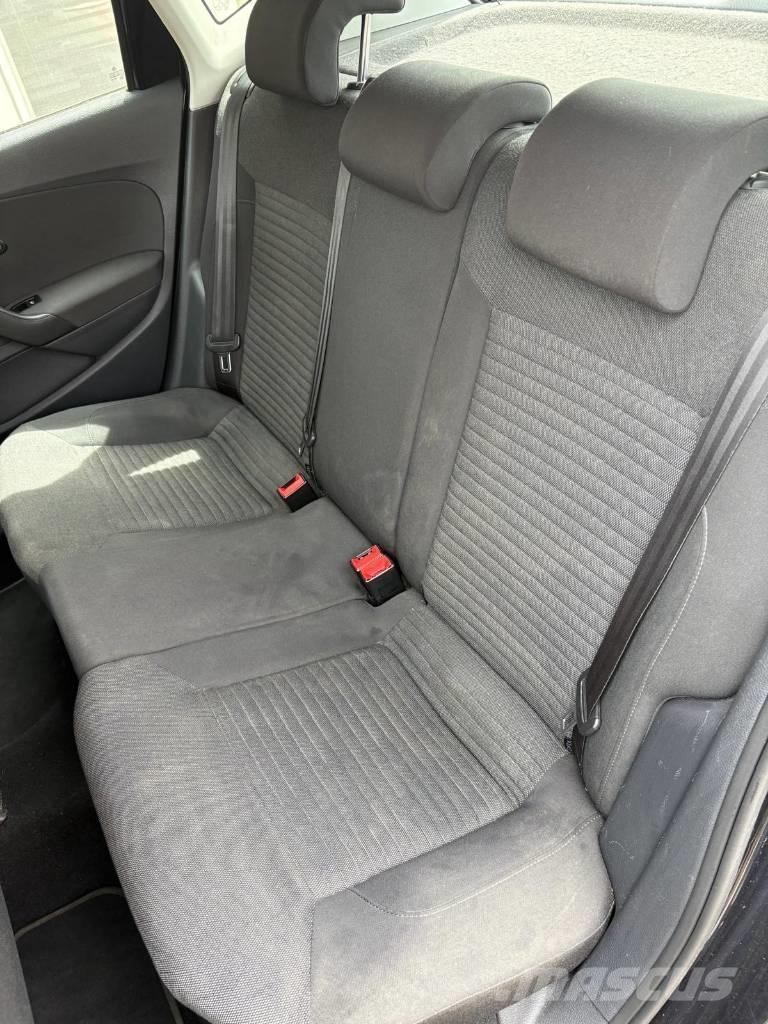 Volkswagen Polo Automóvel