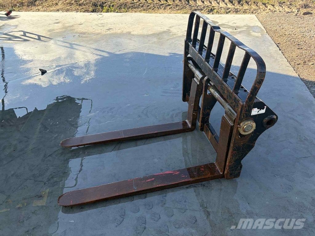 Manitou Pallegafler Manipulador telescópico