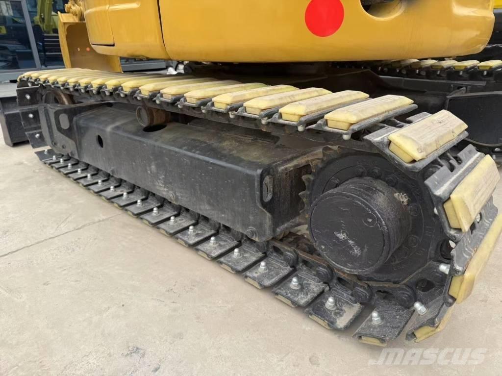CAT 303.5 E Miniescavadeiras