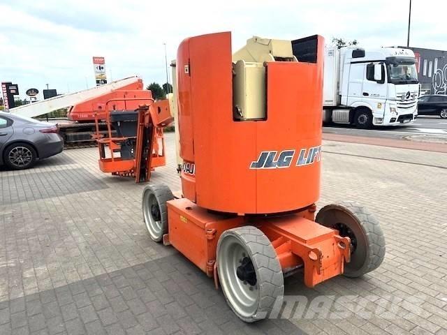 JLG E 300 AJP Elevadores braços articulados