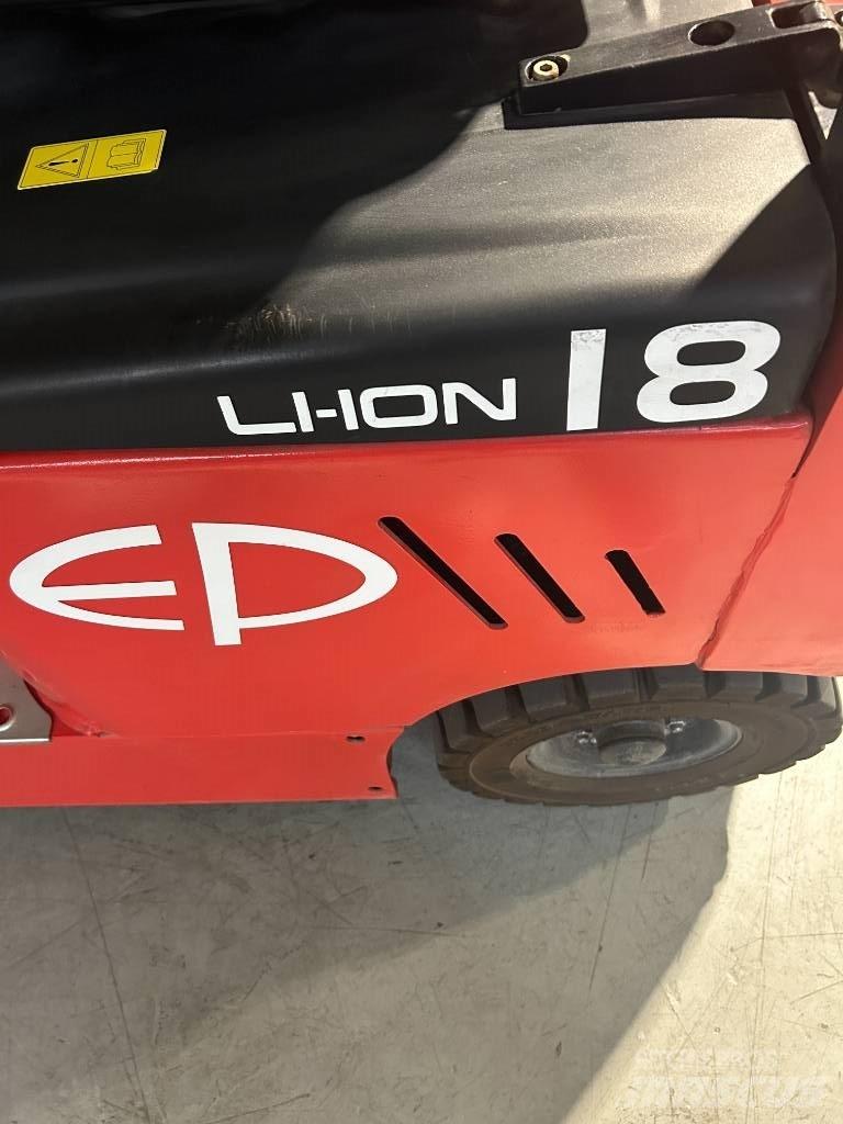 EP EFL 181 Empilhadores eléctricos