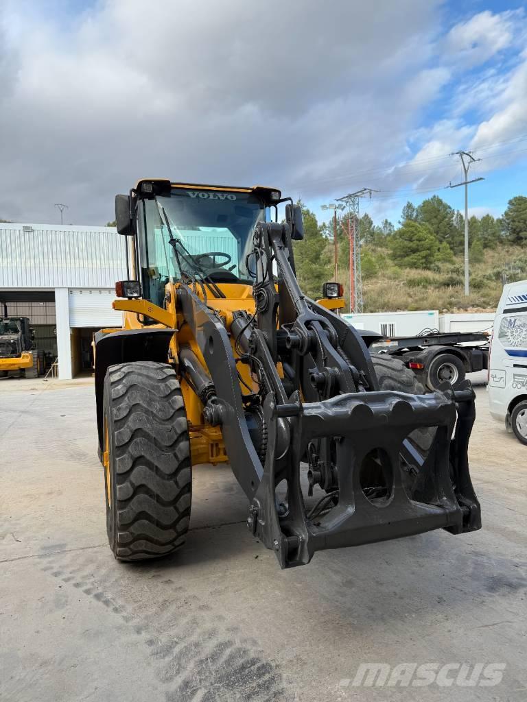 Volvo L 90 F Carregadeiras de rodas
