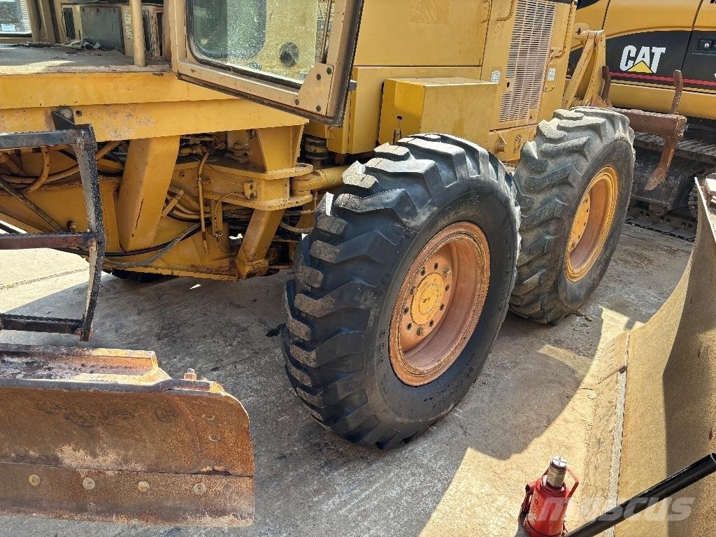 CAT 12 H Motoniveladoras