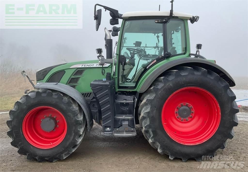 Fendt Vario 718 Tratores Agrícolas usados