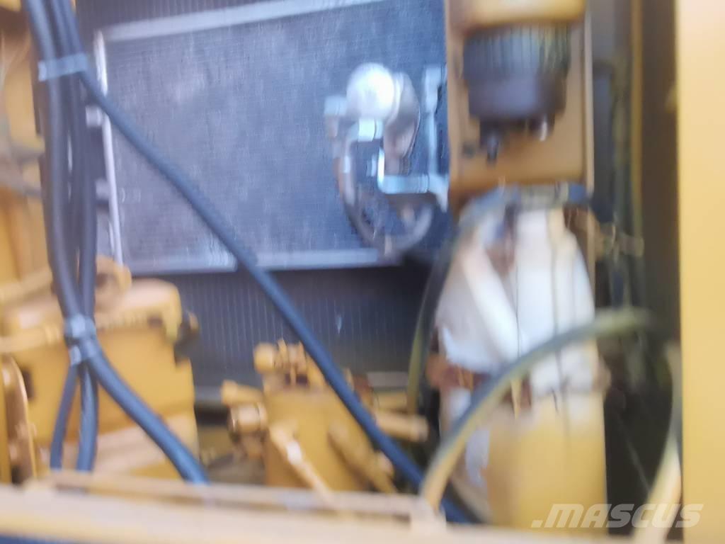 CAT 330 D Escavadeiras de esteiras