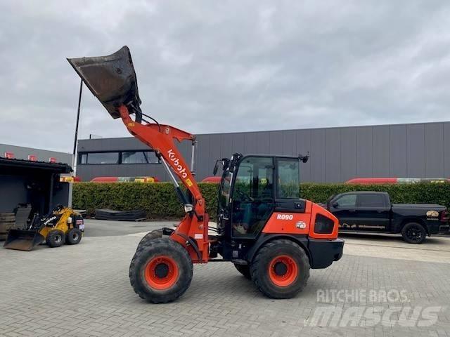 Kubota R 090 Carregadeiras de rodas