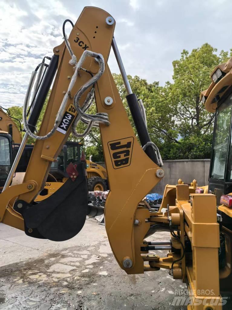 JCB 3 CX Retroescavadeiras