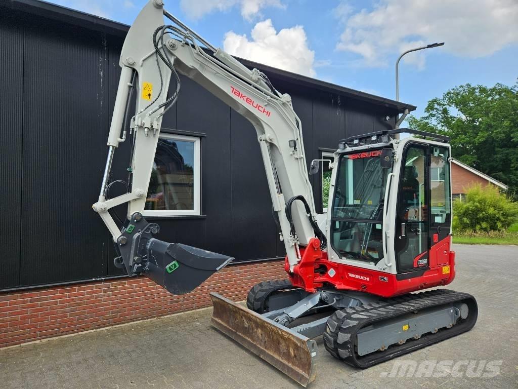 Takeuchi TB 260 Miniescavadeiras