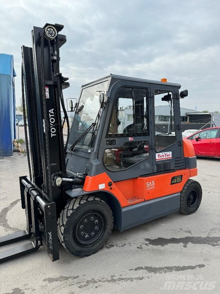 Toyota 7FBMF45 Empilhadores eléctricos