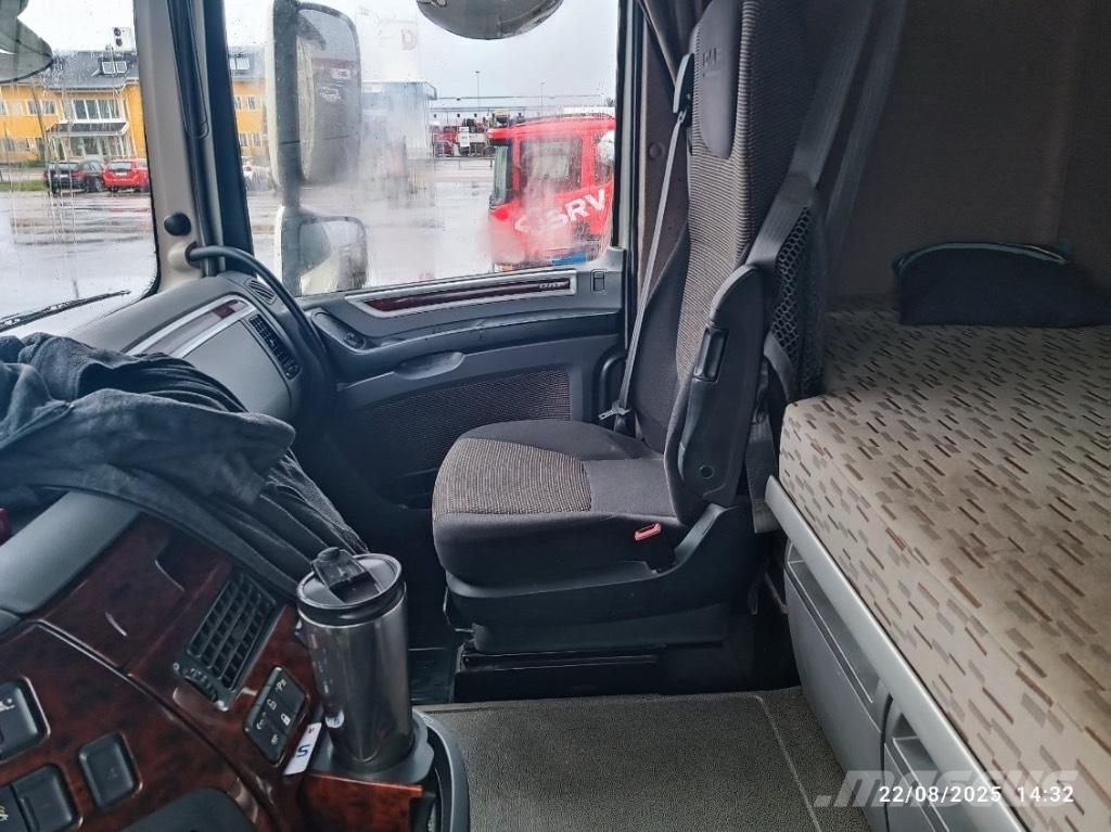 DAF XF 510 Camiões Ampliroll