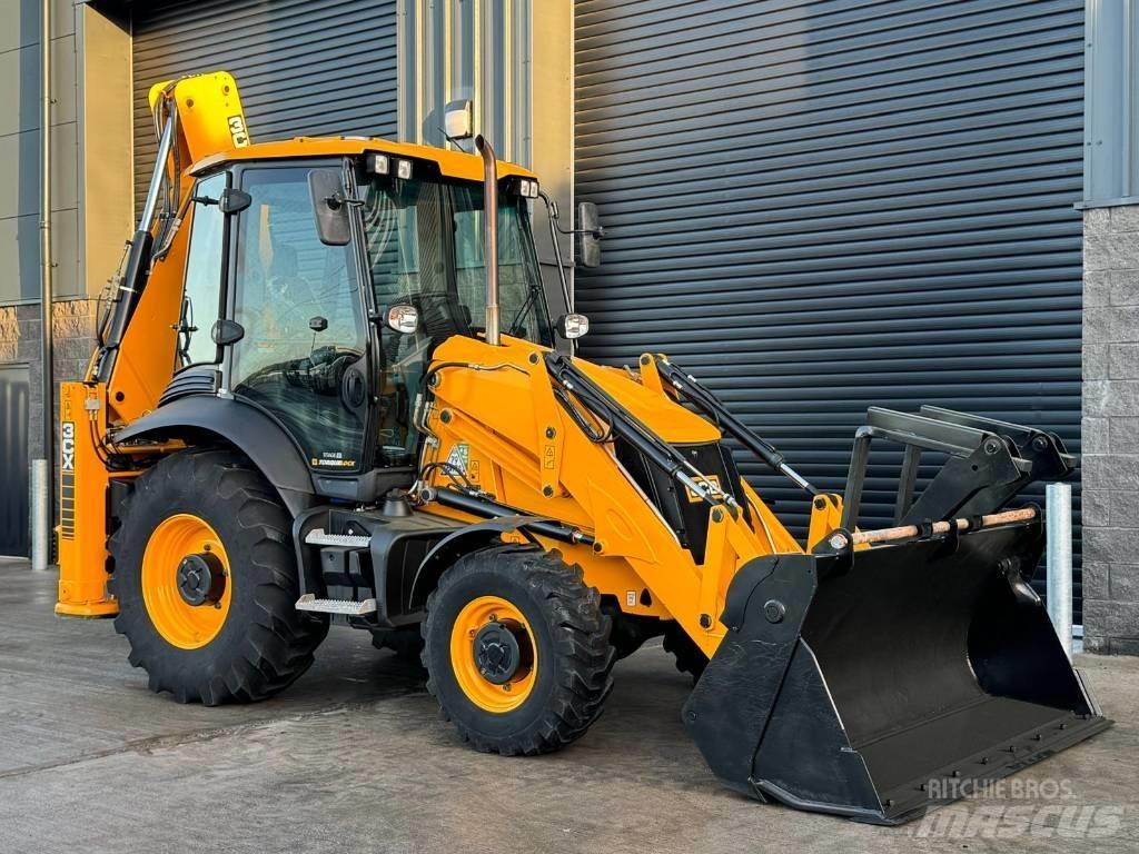 JCB 3 CX Retroescavadeiras