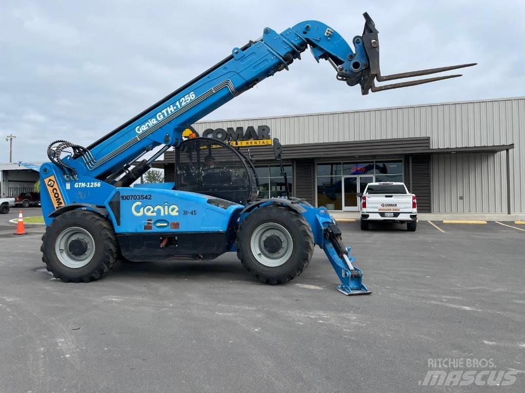 Genie GTH 1256 Manipulador telescópico