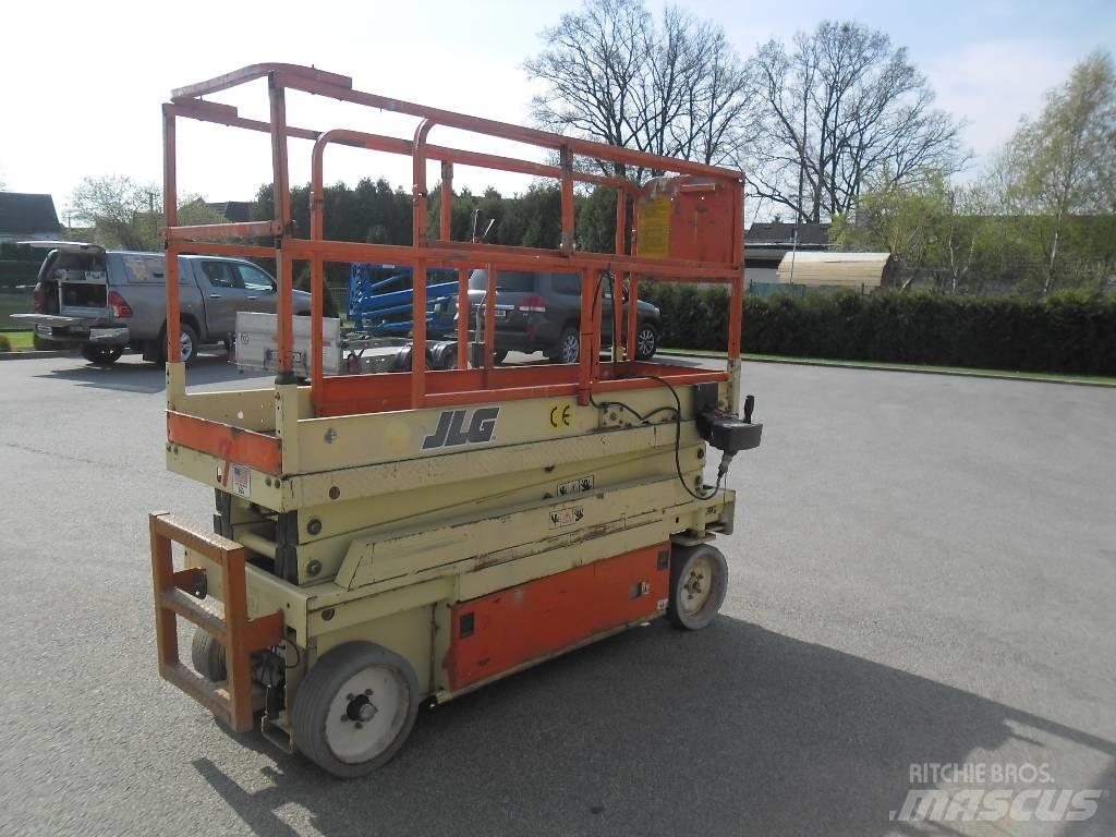JLG 2033 E Elevadores de tesoura